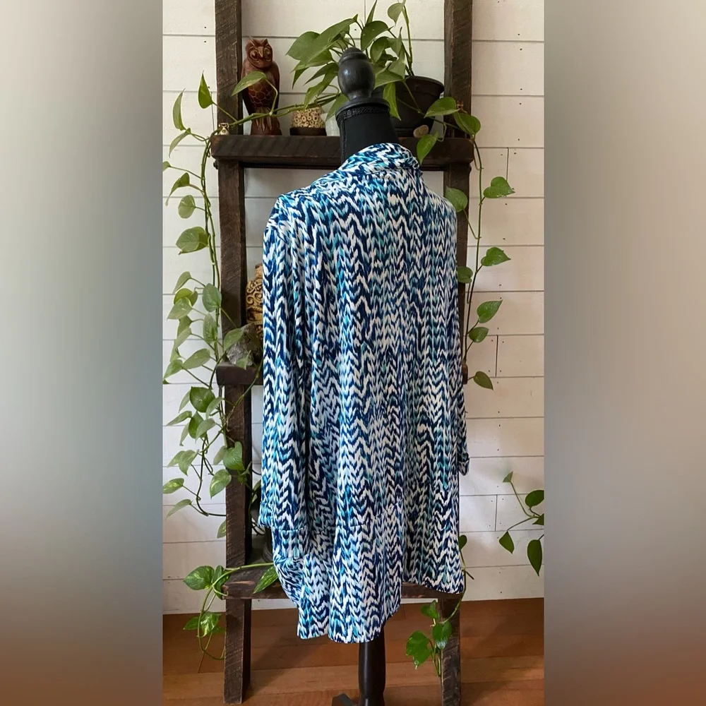 Robert Louis: Blue and White Coastal Grandma Cardigan with Flowing Silhouette